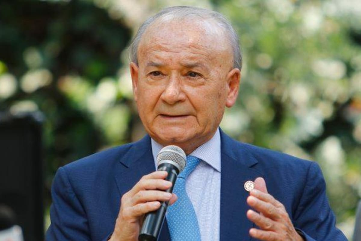 Señalan que girarán orden de aprehensión contra "Billy" Álvarez, presidente del Cruz Azul