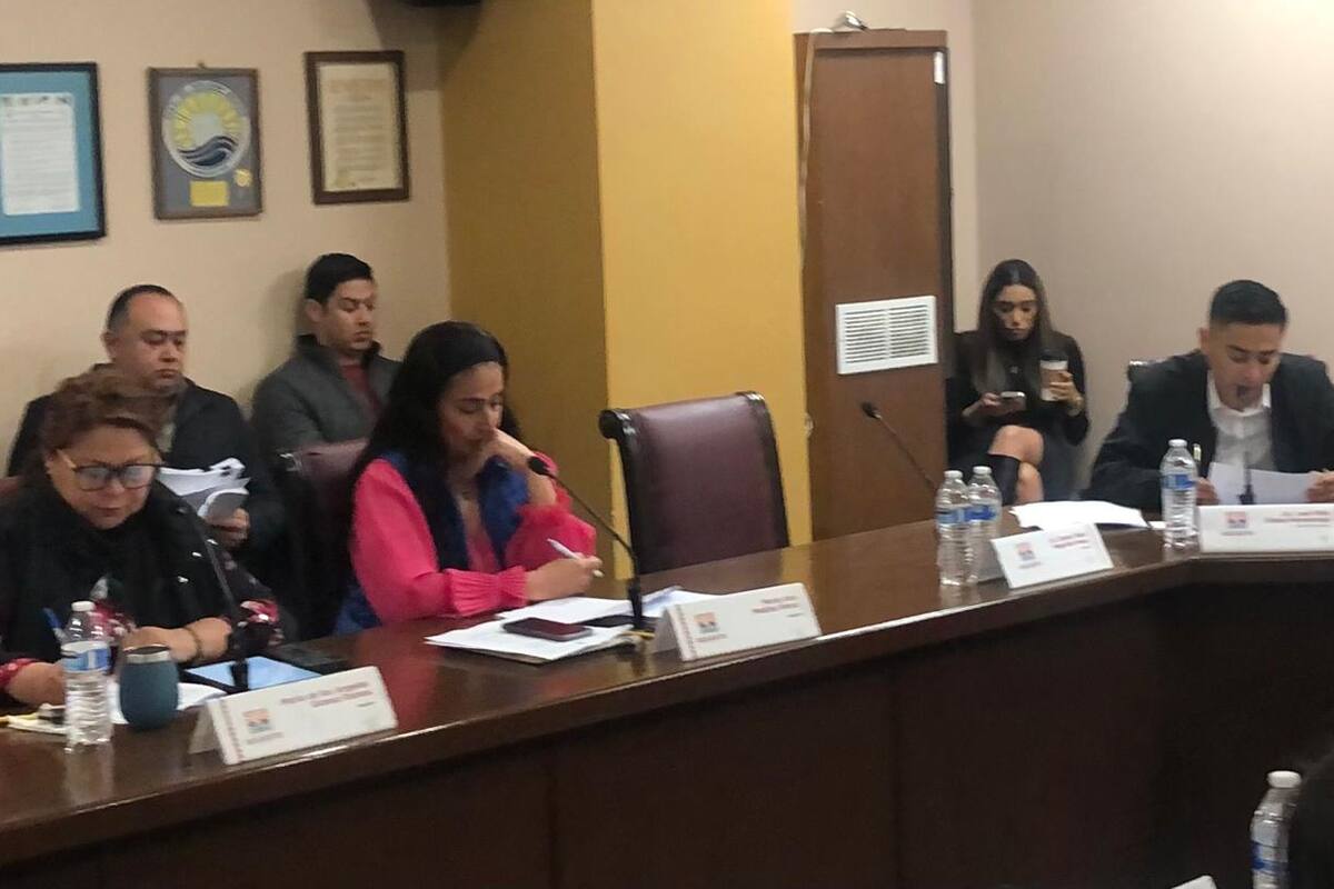 Sigue sin presentarse regidor suplente Fidel Mogollón Pérez