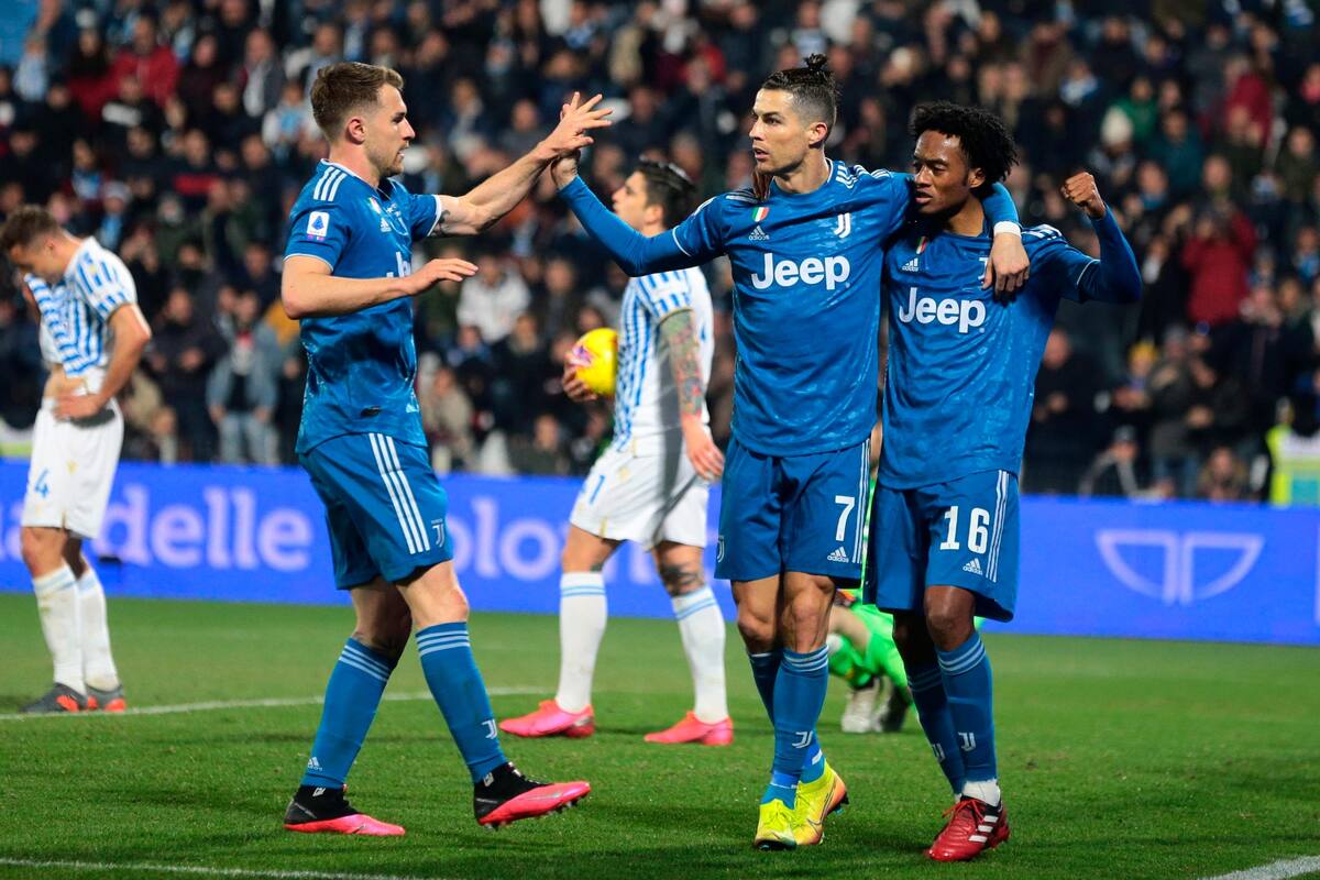 Cristiano suma récord de 11 juegos consecutivos anotando en Serie A