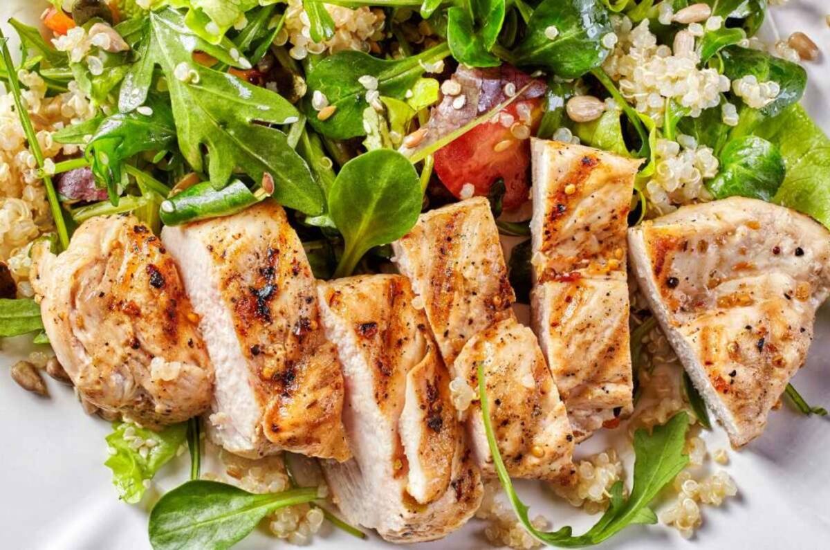 Ensalada de pollo a la parrilla