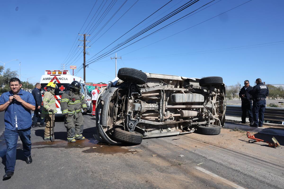 En un 29% aumentaron este año los accidentes aparatosos donde el Departamento de Bomberos de Hermosillo ha intervenido. FOTO: BANCO DIGITAL