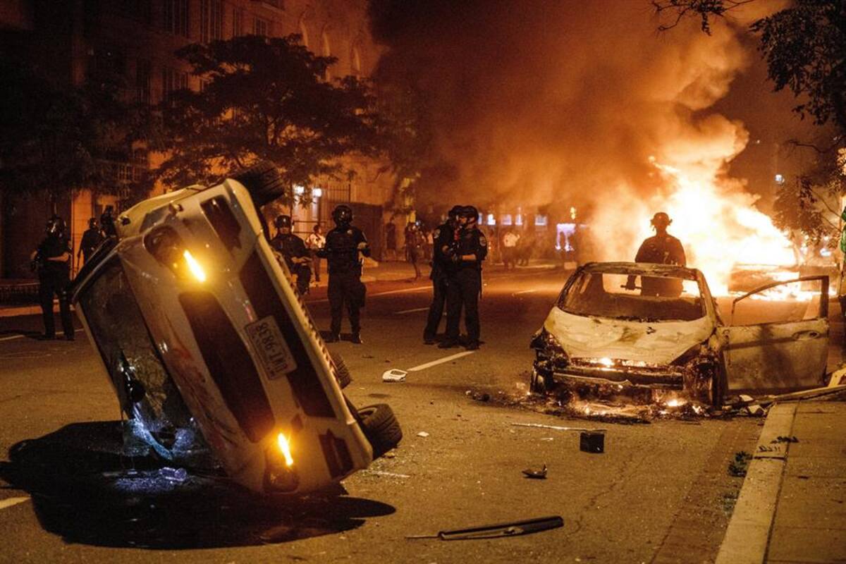 Washington amplía cuatro horas más el toque de queda tras protestas nocturnas