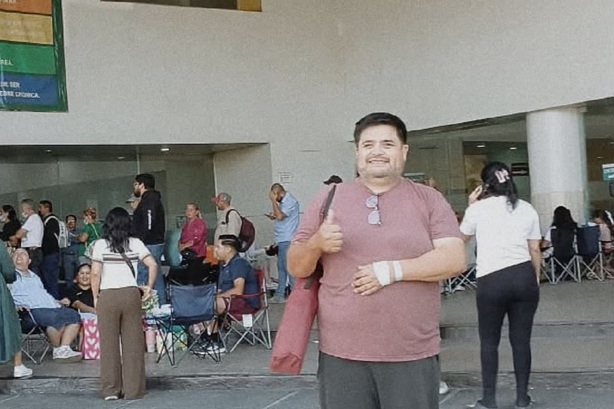 Después de mejorar tras una cirugía, Filiberto perdió la visión de un ojo y ahora su familia busca operarlo de urgencia en Tijuana
