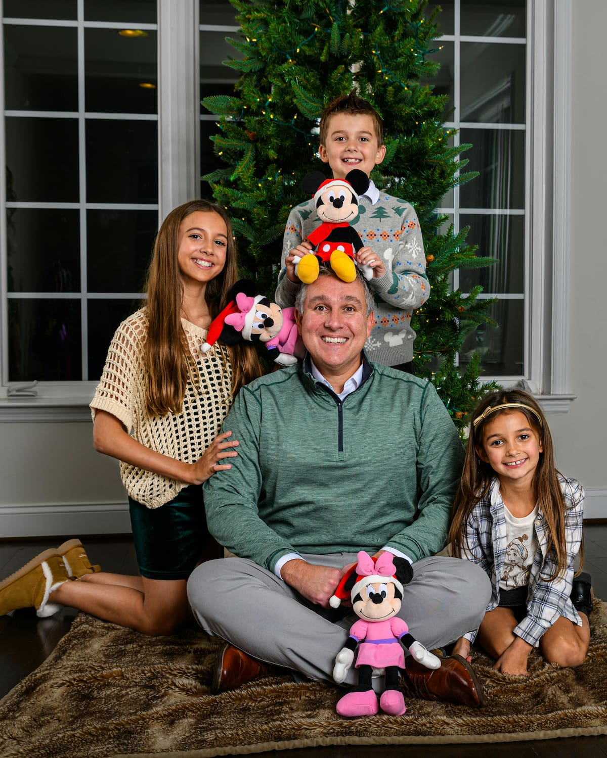 Cada regalo tiene un propósito específico: uno para desear, uno para usar, uno para ponerse y uno para aprender. Conoce la fórmula que redefine la magia de dar sin caer en deudas ni desorden. (Foto: Pexels/Jay Brand)