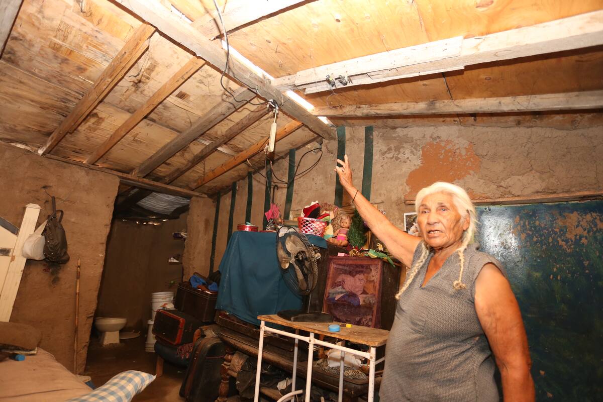 Hermosillo: “Teníamos mucho miedo mi hijo y yo, parecía que se me iba a volar el techo", Josefina teme por su hogar
