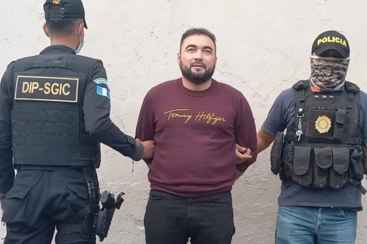 Guatemala busca quedarse con 26 mil 900 dólares hallados en un apartamento vinculado a un presunto líder de la Mara Salvatrucha, pero la defensa sostiene que un inquilino pudo dejar el dinero sin relación con la propietaria ni con el presunto pandillero investigado