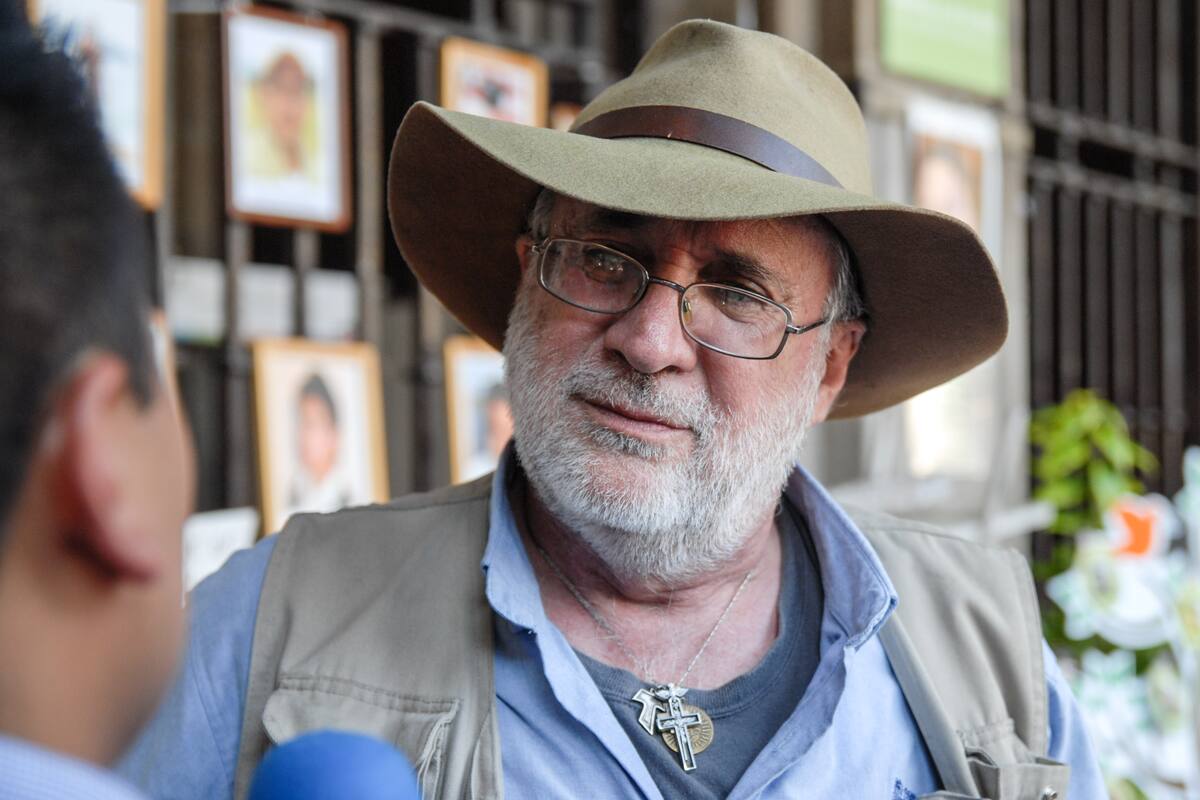 Javier Sicilia le escribe dura carta a AMLO, y lo acusa de promover el odio