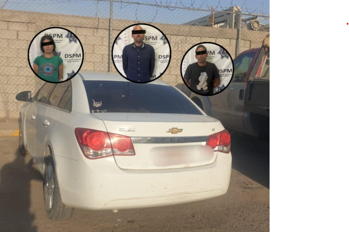 Los sorprenden en carro robado y son detenidos; una era buscada por omisión de cuidados