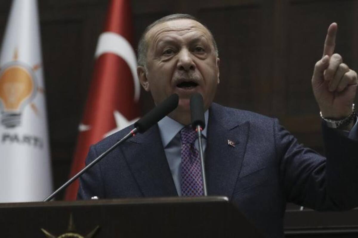 Tayyip pide a Putin "frenar" a Siria y detener una "crisis humanitaria"