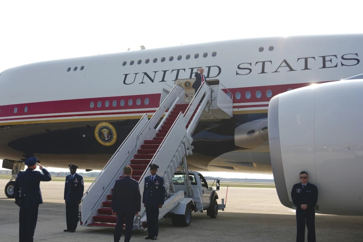 Surgen dudas luego que servicio Secreto recomendara a Trump que utilizara el antiguo Air Force One para salir de Turquía en vez del donado por Qatar
