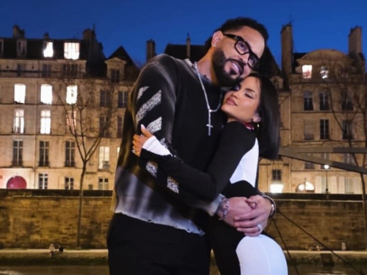 Raphy Pina despierta a Natti Natasha con inesperada palabra en pleno vuelo: “Así se despierta a una baby” (VIDEO)