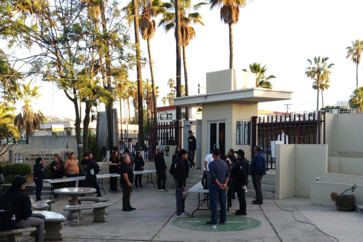 Activan protocolo en Cobach Siglo XXI por amenaza de ataque; resultó falsa