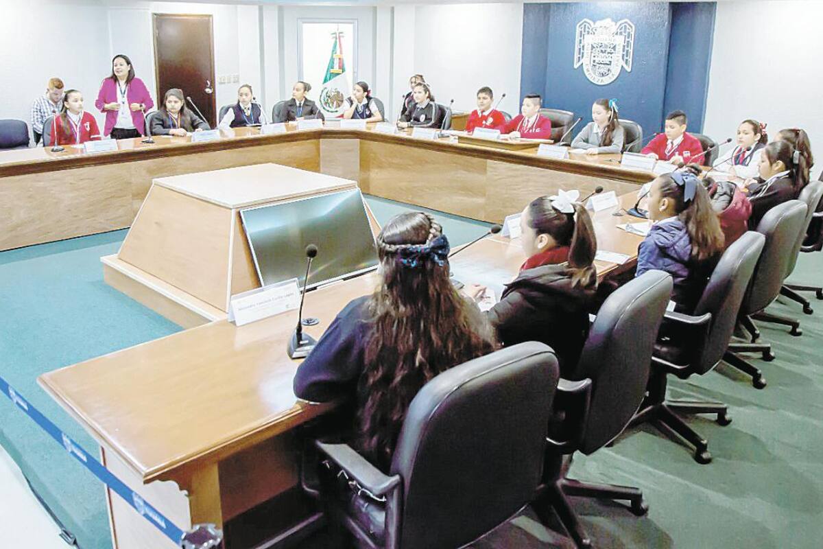 Sesionan Niños Funcionarios del Ayuntamiento de Tijuana