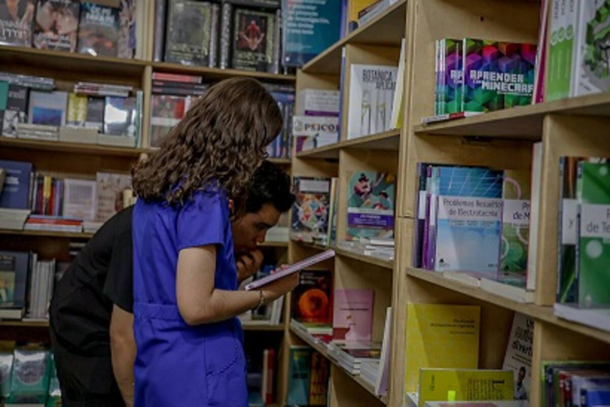 Recibió 100 mil visitantes FIL UABC 2025