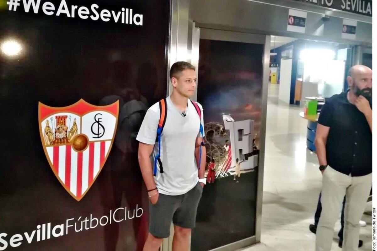 "Chicharito” no acudió a entrenamiento con el Sevilla