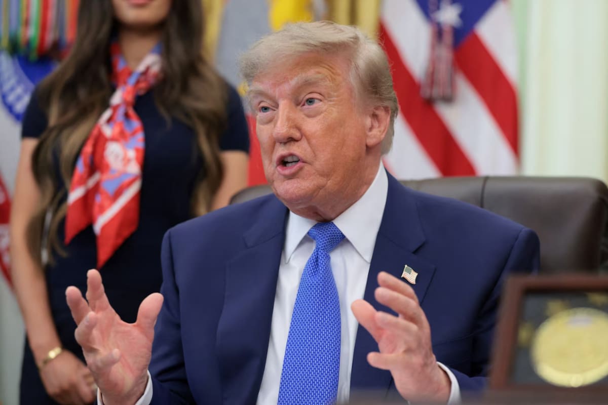 Trump anuncia que declarará el estrecho de Ormuz como territorio de Estados Unidos tras derrotar a Irán, en plena guerra por el control de una ruta clave para el petróleo mundial