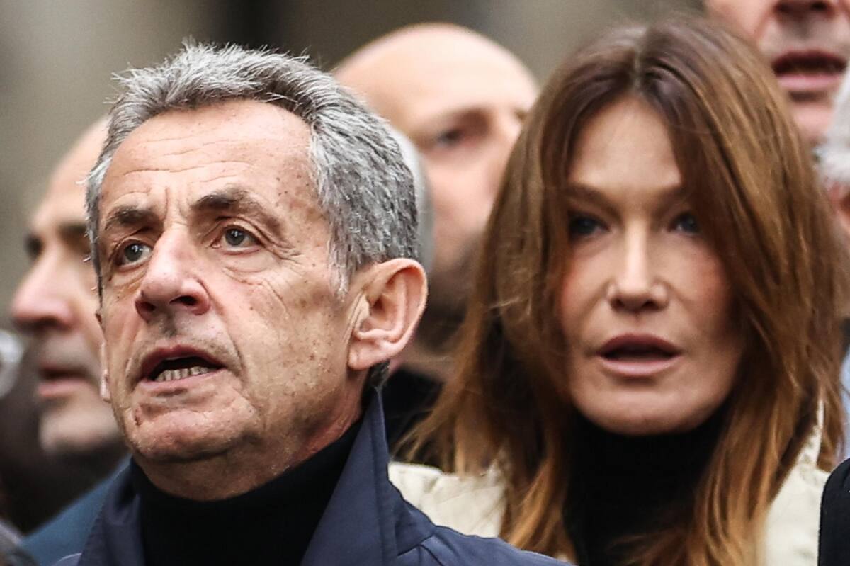 El tribunal reconoció que los hombres buscaron fondos libios, aunque no pudo establecer con certeza que el dinero terminara en la campaña ganadora de Sarkozy. EFE/EPA/MOHAMMED BADRA