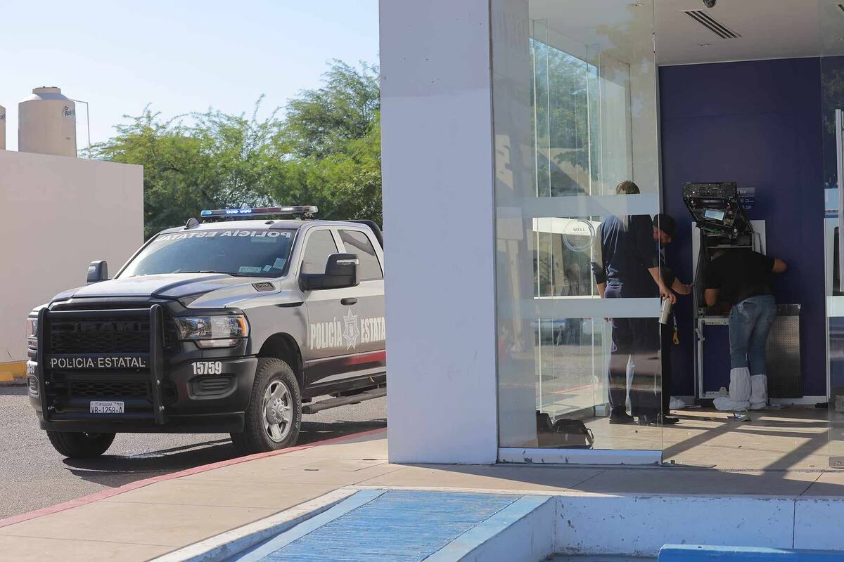 Hombre detenido tras intentar robar cajero en sucursal de Banamex en bulevar Navarrete
Foto: Archivo digital GH