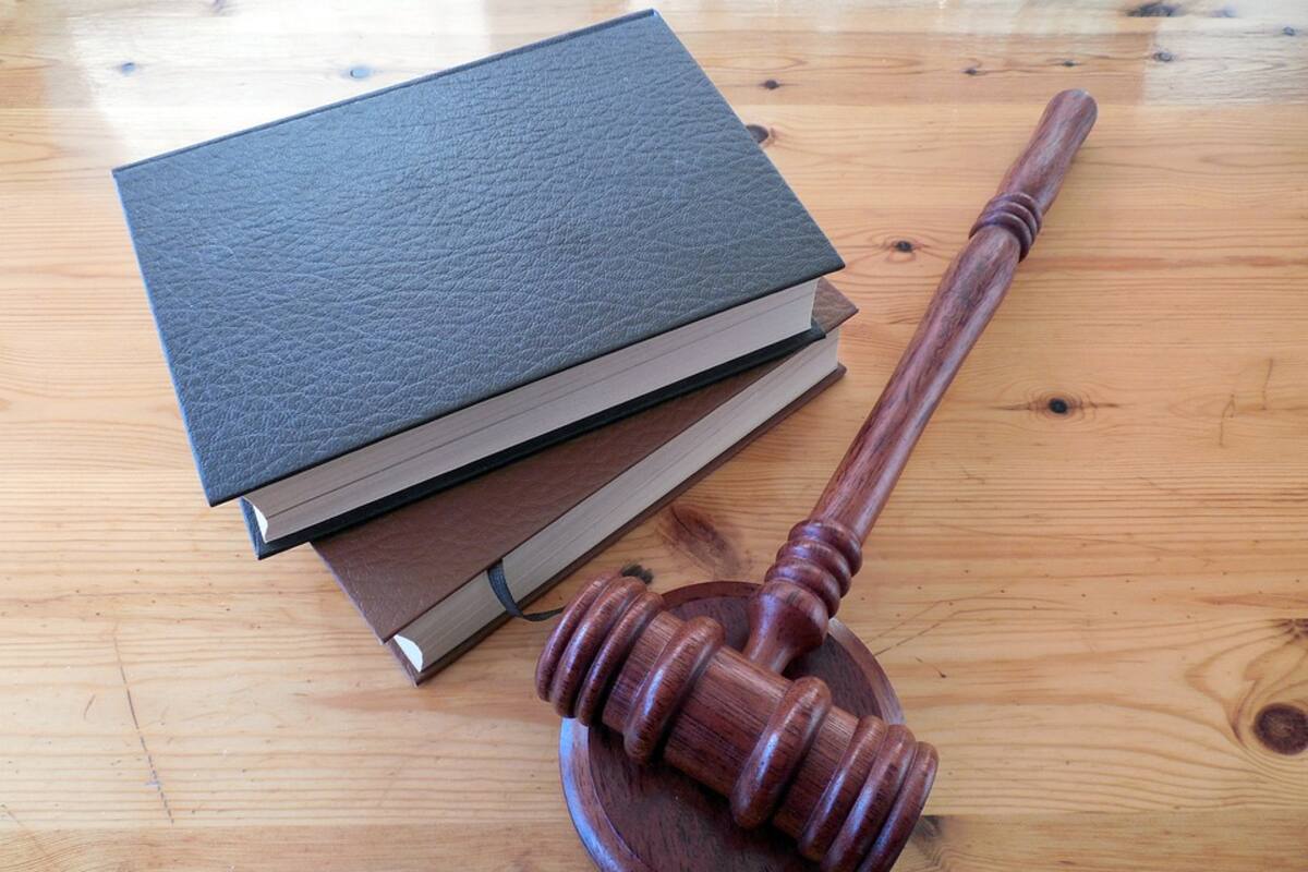 Cesan a 15 jueces por acoso y corrupción
