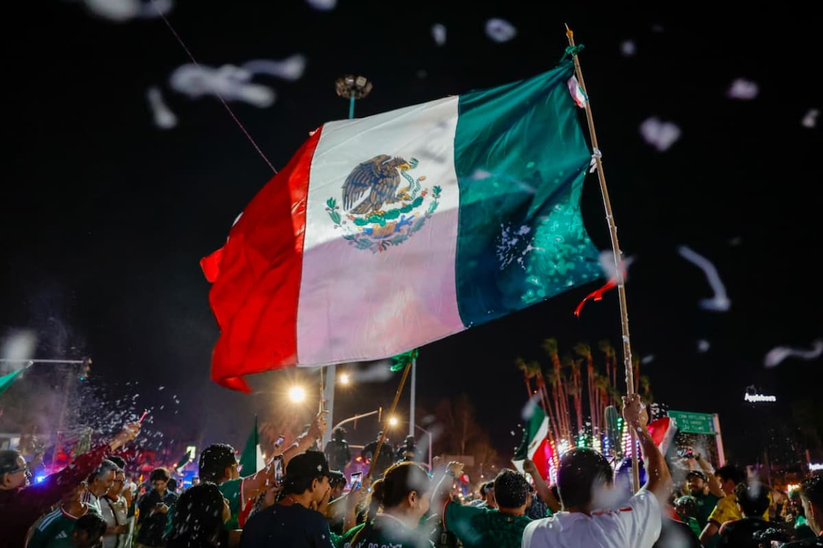 Noche de festejos y euforia por victoria de México contra Ecuador en Mexicali