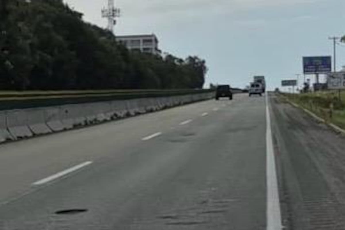 Baches en escénica Rosarito-Ensenada, ponen en riesgo a automovilistas