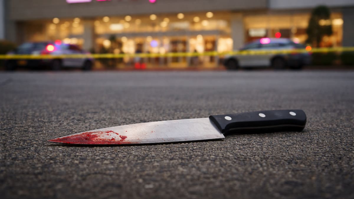 Mujer detenida tras robo con violencia en Liverpool de Chiapas: amenazó con arma blanca al personal