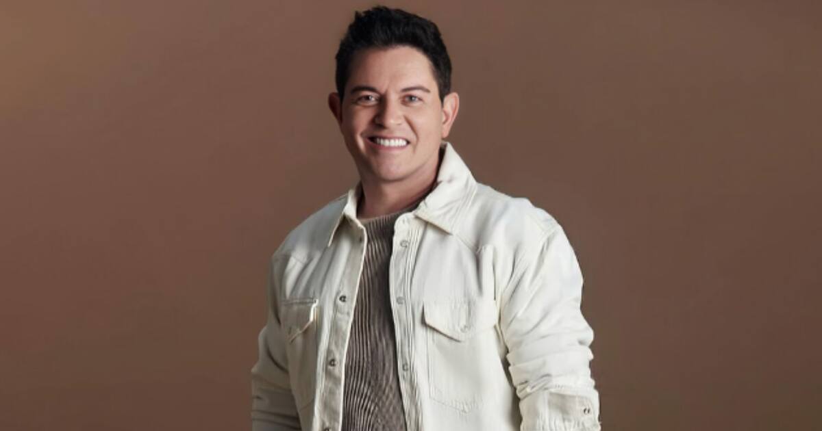 Ernesto Laguardia sufre accidente automovilístico y pide ayuda urgente en redes | Noticias de México | El Imparcial