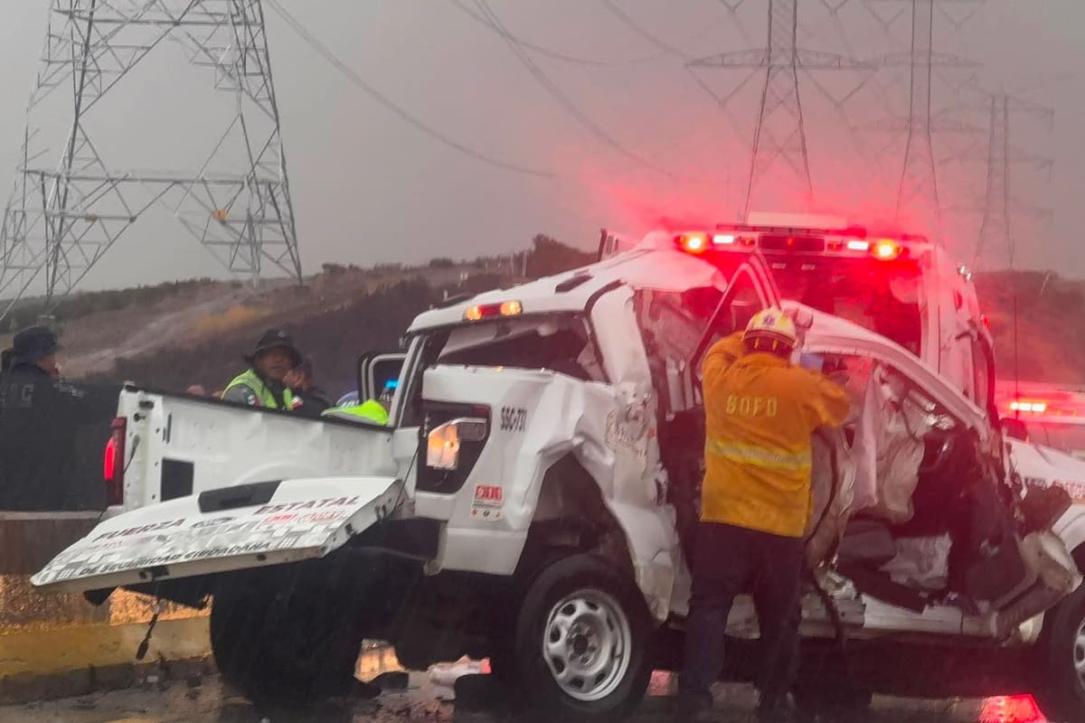 Un agente de la FESC sigue grave tras accidente contra tráiler en la carretera Tecate-Mexicali
