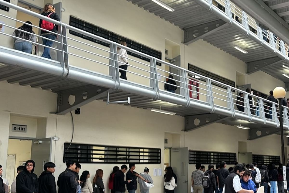 Universitarios enfrentan dificultades para alimentarse y mantenerse activos