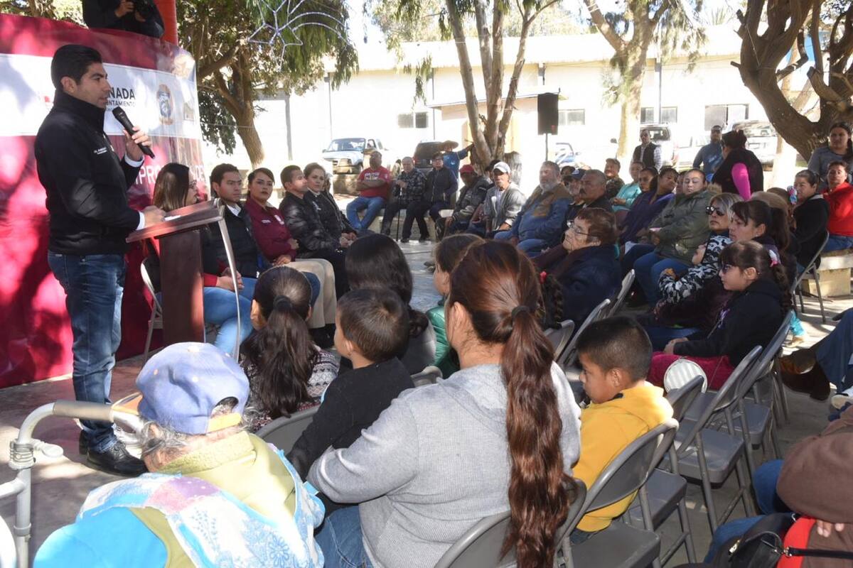 Entrega Alcalde de Ensenada obras por 1.3 mdp en El Rosario