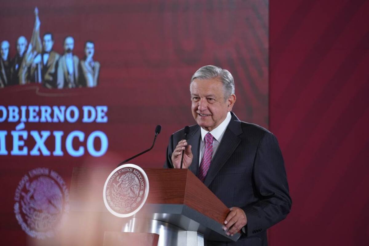 Firmará AMLO con notario su compromiso de no reelección