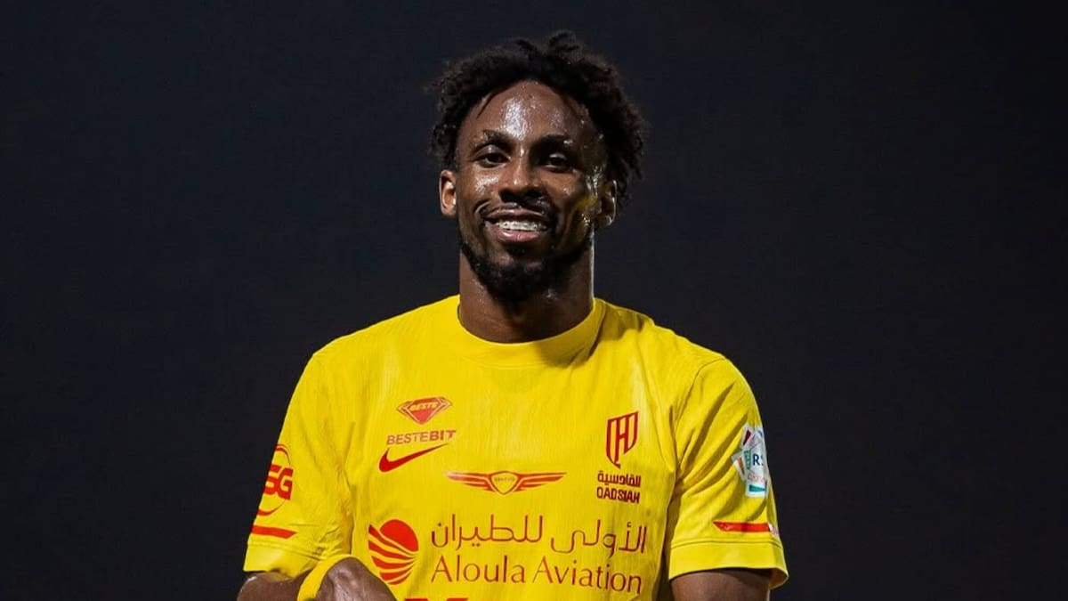 ¡Se queda en Arabia Saudita! Julián Quiñones renueva con el Al Qadisiya hasta el 2030, según informes