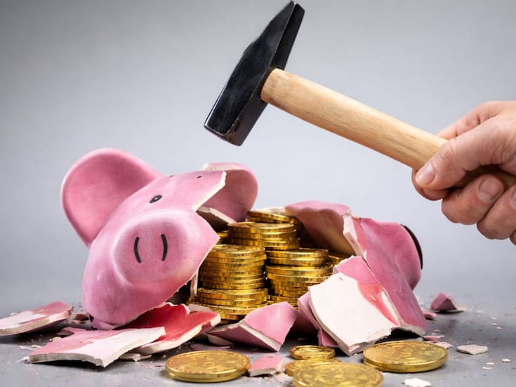 Trabajadores retiran 6,500 mdp de su Afore por desempleo en 2026 ¿Qué pasa si retiras dinero antes de jubilarte?