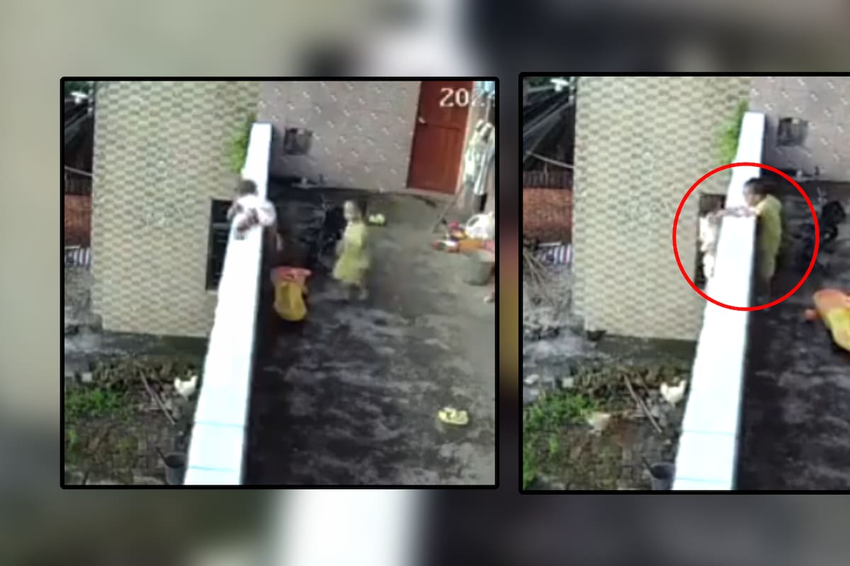 VIDEO: Niño tira a su hermanito bebé de un balcón a 4 metros de altura por agarra su juguete (IMÁGENES FUERTES)
