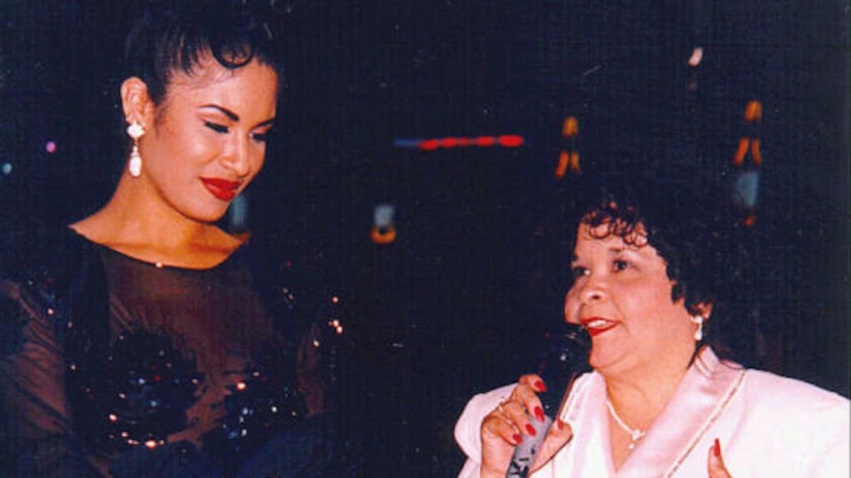 Selena Quintanilla y Yolanda Saldívar