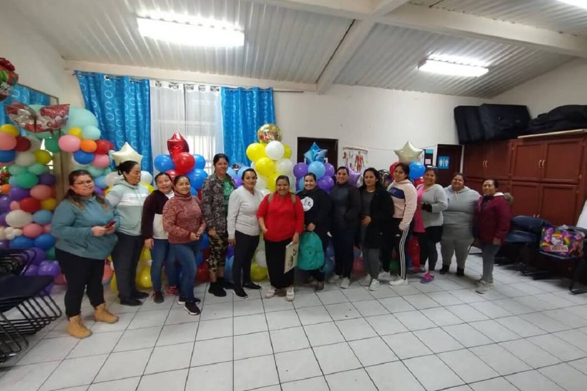 Brindan cursos en Sánchez Taboada