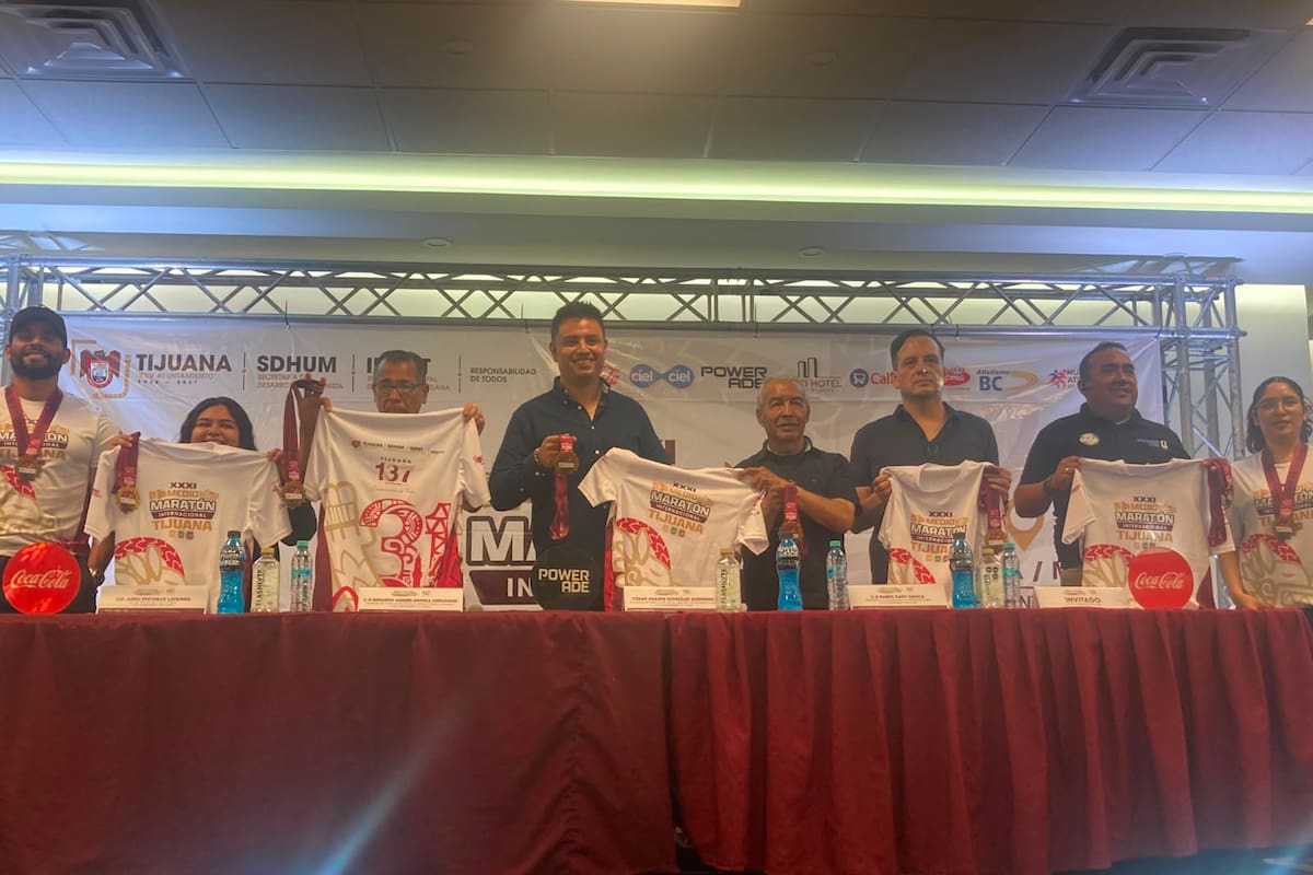 Presentan medalla y playera del Medio Maratón Internacional de Tijuana 2026
