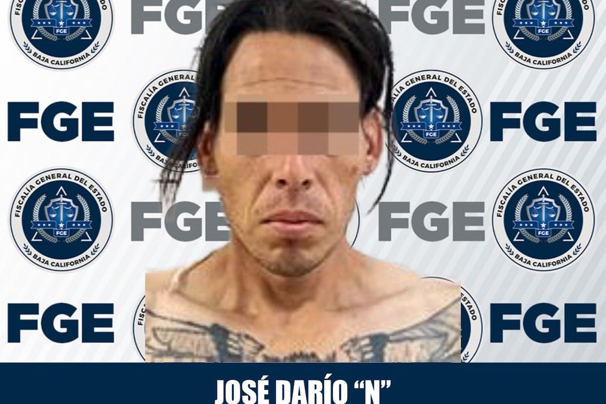 Intentó agredir a policías con cuchillo; queda en prisión preventiva