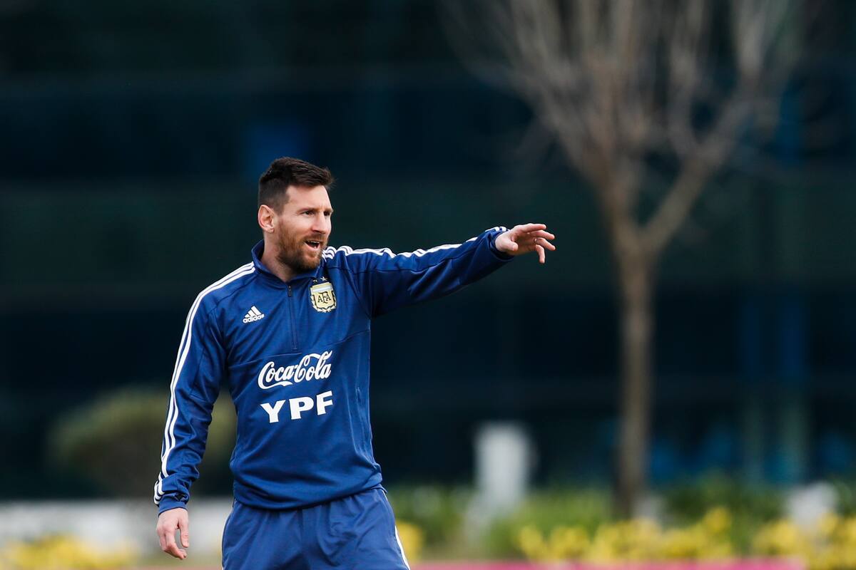 Messi denunciado por estafa y blanqueo de capitales