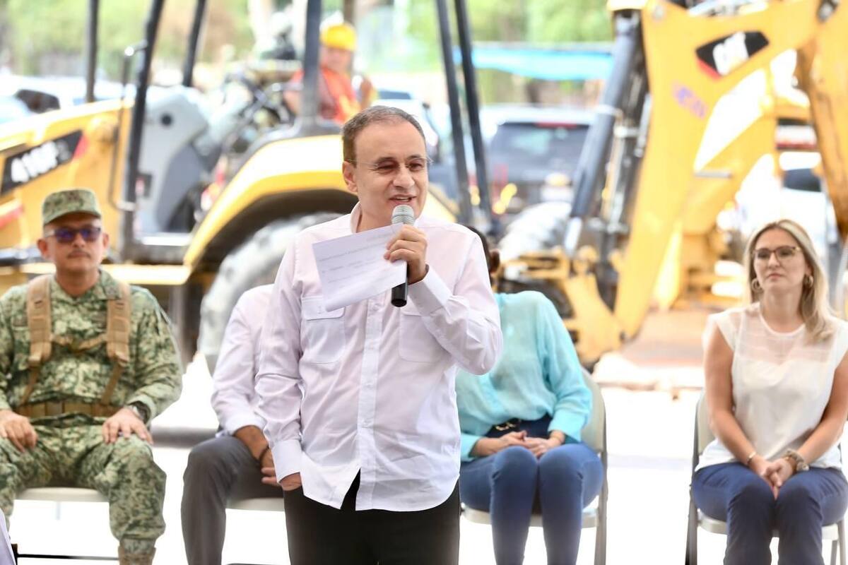 Mejoran vialidades de 25 municipios de Sonora con recursos de la regularización de autos "chocolate"