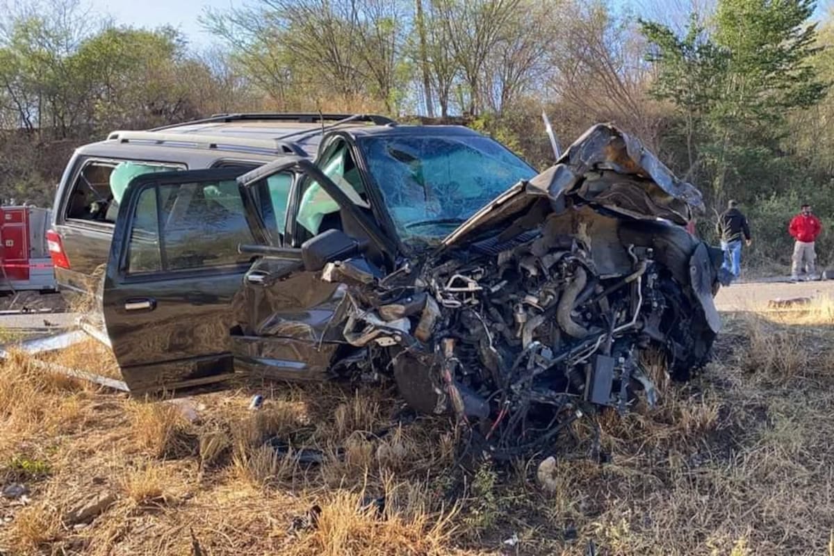 Muere joven mujer en accidente en la carretera Navojoa-Álamos