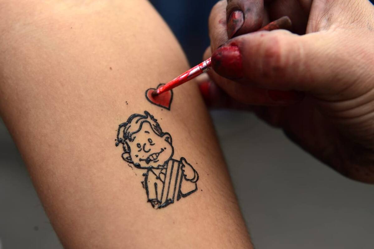 Festeja AMLO un año de su triunfo electoral en el Zócalo