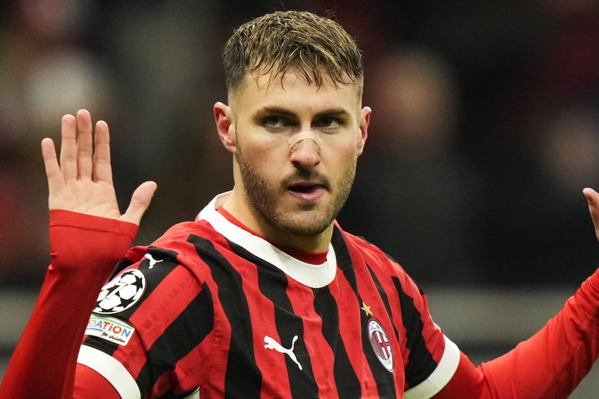 Santiago Giménez quiere ir al Porto, pero el AC Milan frena su salida: ¿qué pasó?