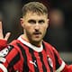 Milan rechaza oferta del Porto por Santiago Giménez