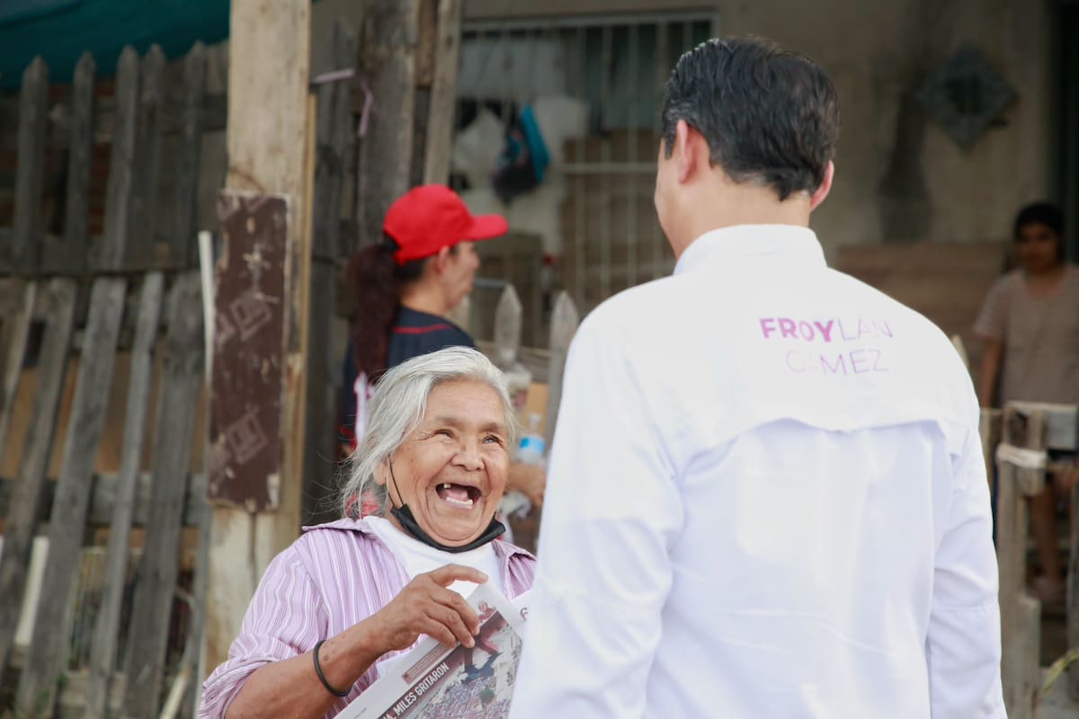 Froylán Gámez llama a mantener la unidad en Sonora mientras escucha las necesidades de vecinos de Hermosillo