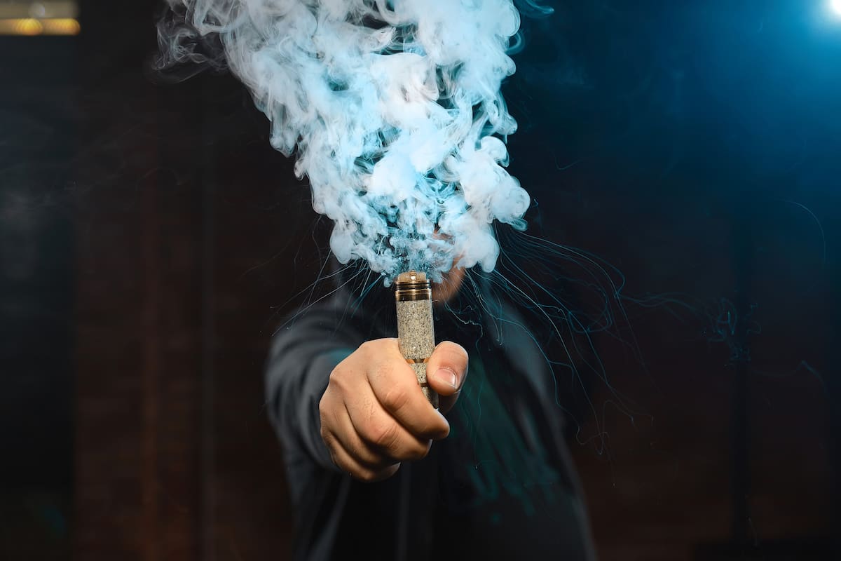 Aumenta consumo de vapeadores entre adolescentes en Tijuana