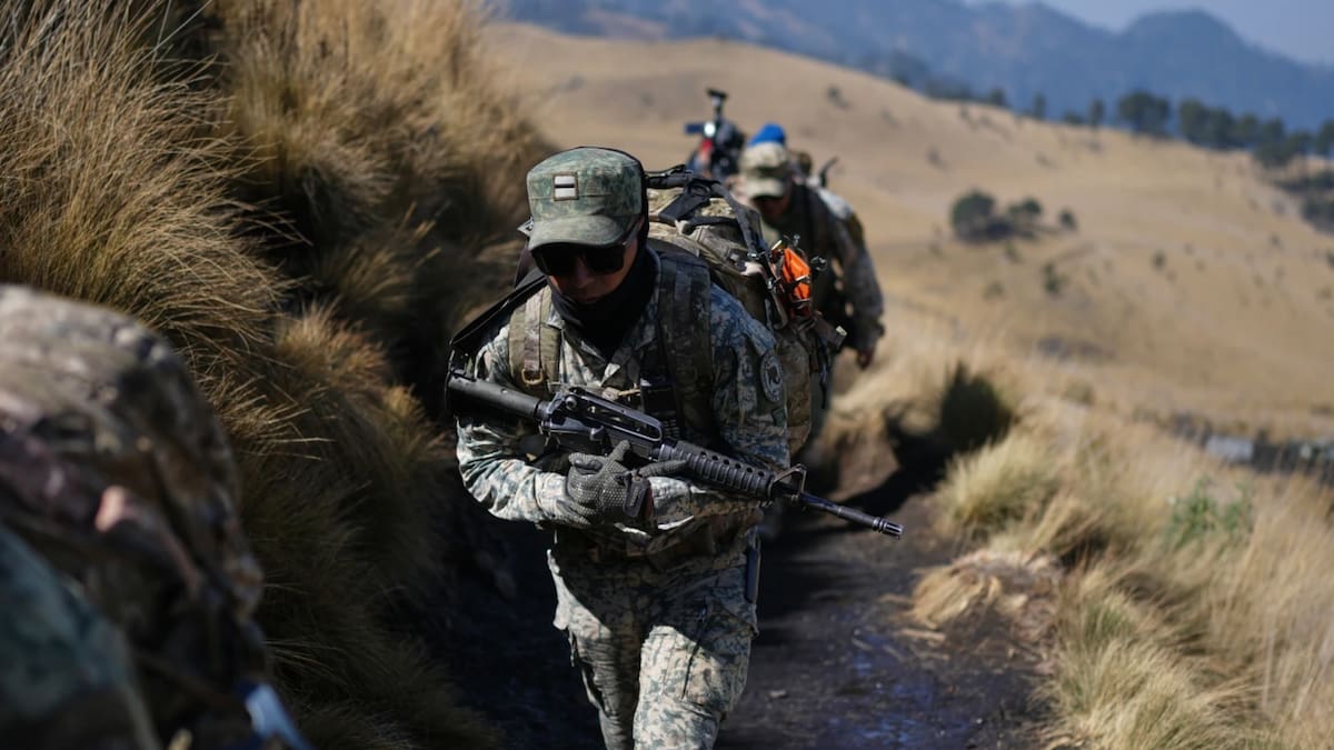 La unidad conocida como “Murciélagos” forma parte del cuerpo de Fuerzas Especiales del Ejército mexicano, integrado por alrededor de 2.000 elementos. /AP