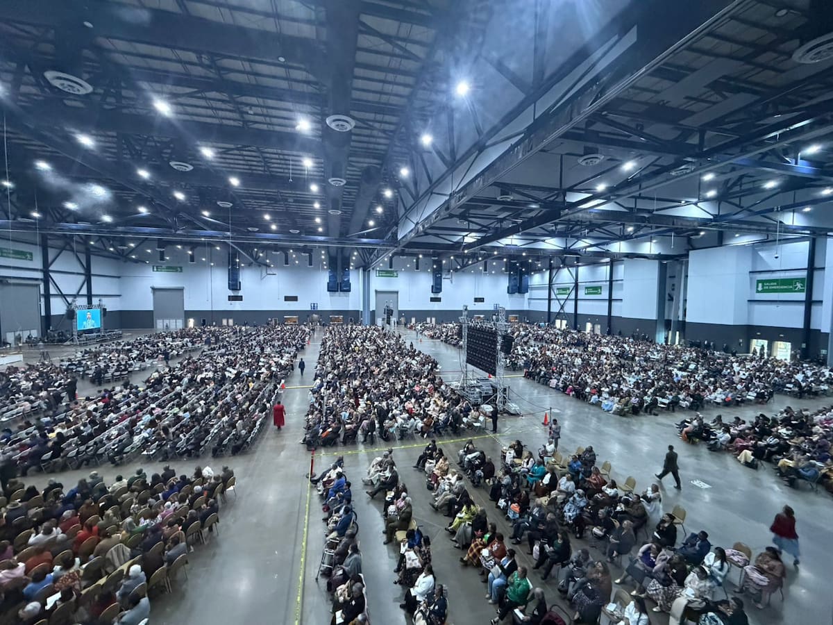 El encuentro religioso se realiza en el Baja California Center con la participación de miles de asistentes de distintos municipios de Baja California y más de 2 mil voluntarios encargados de la organización del evento. Foto: Cortesía