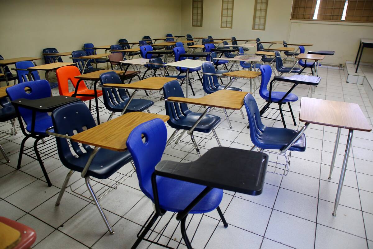 Suspenden a maestro por decir “no negociamos con terroristas” a un alumno musulmán