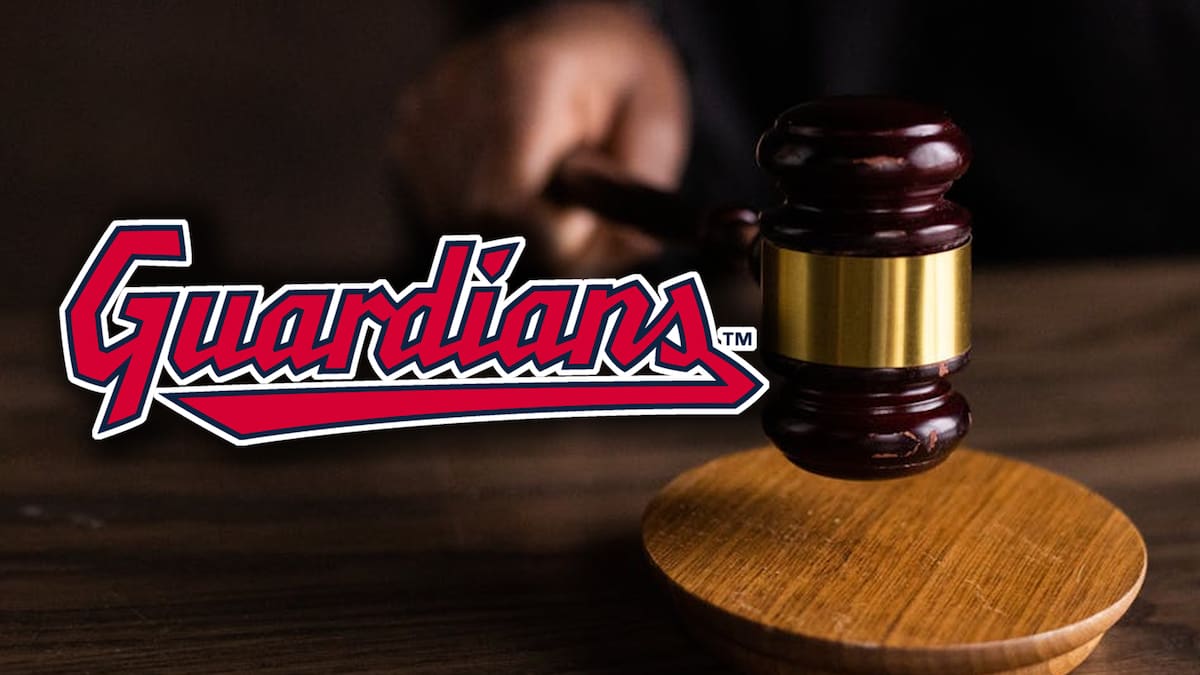 ¡Escándalo en la MLB! Suspenden a dos pitchers de los Guardianes involucrados en apuestas ilegales; uno está detenido